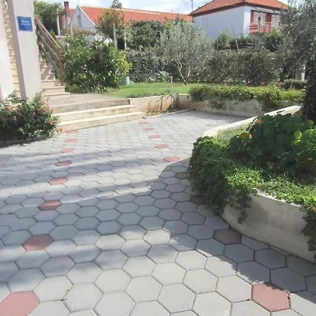 Apartment Katica Diklo